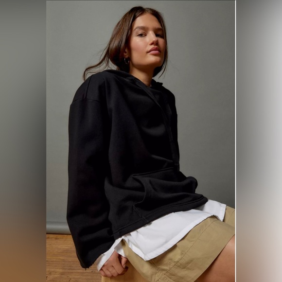 NWT BDG Hoodie - Picture 2 of 5